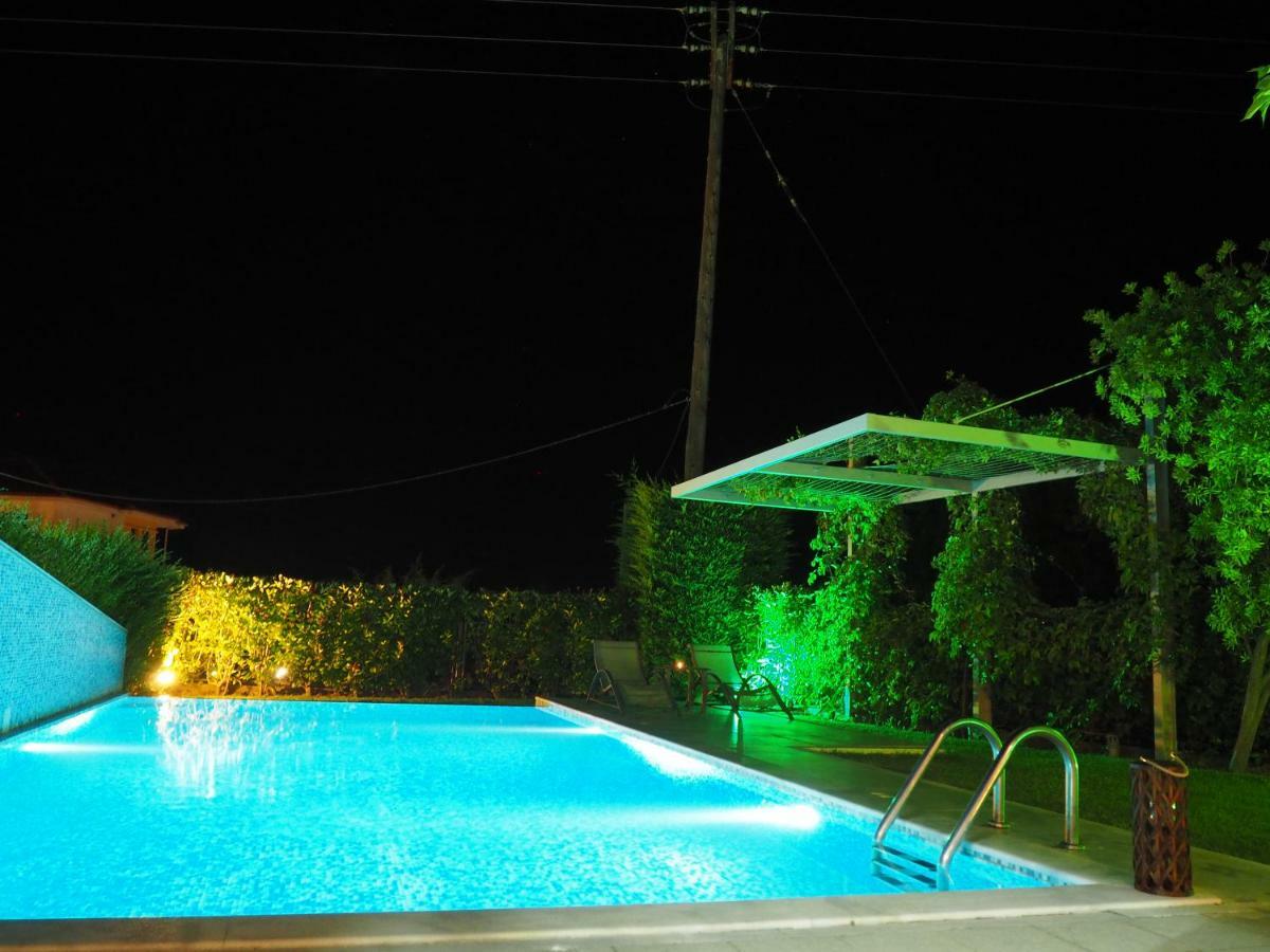 Deluxe Chrousso Pool Villa Палиури Экстерьер фото